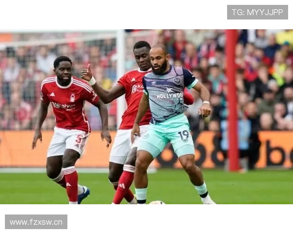 曼联战术体系缺乏稳定性,近期表现波动,对争冠形势产生影响 曼联战术体系缺乏稳定性,近期表现波动,对争冠形势产生影响